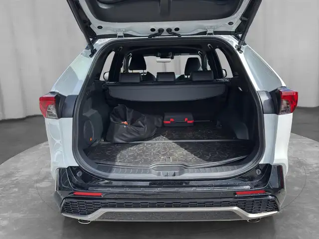 Toyota RAV 4 RAV4 2,5 PlugIn G-RS AWD Anhängevorrichtung Ansicht 5