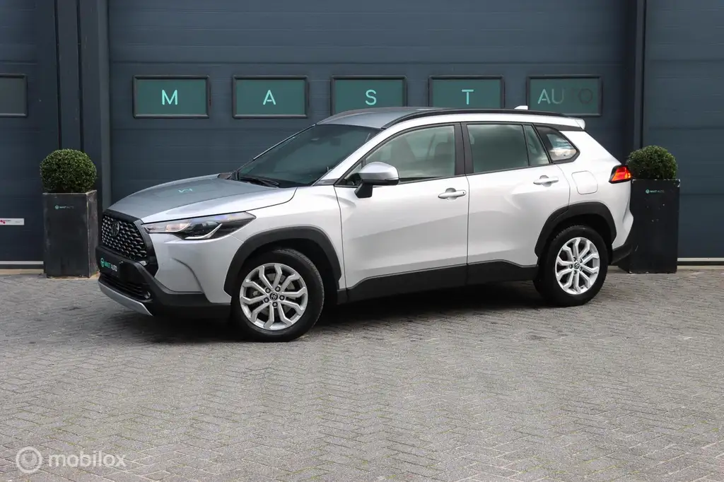 Toyota Corolla Cross 2024 из Европы — купить под ключ