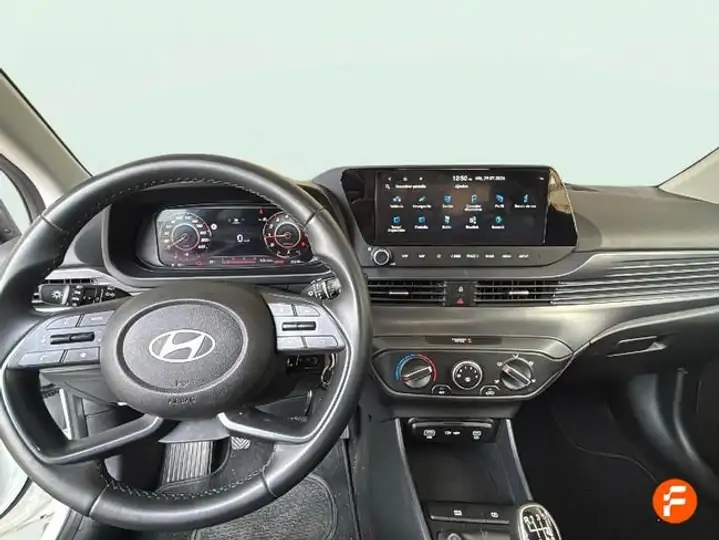Hyundai i20 5P TGDI 1.0 KLASS 2025, foto 12