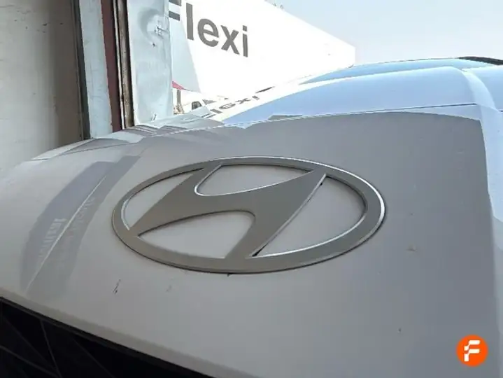 Hyundai i20 5P TGDI 1.0 KLASS 2025, foto 31