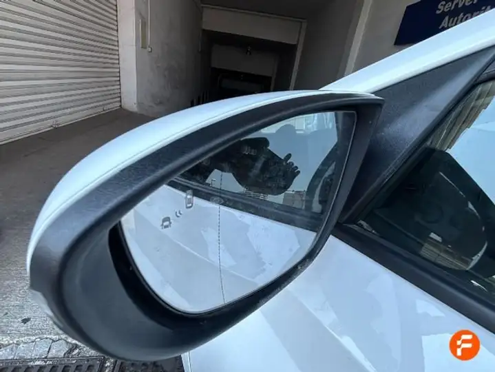 Hyundai i20 5P TGDI 1.0 KLASS 2025, foto 35