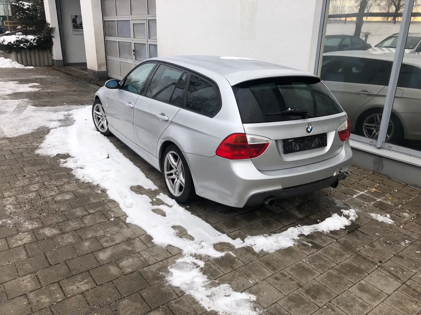 BMW 335 335i Grau - 2