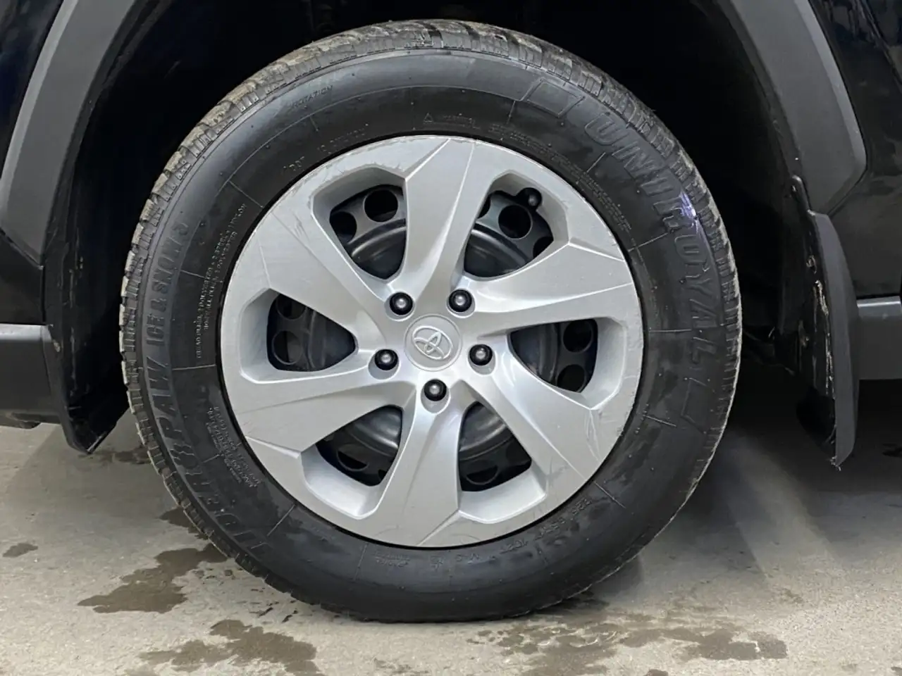 Toyota RAV 4 снимка Toyota RAV 4