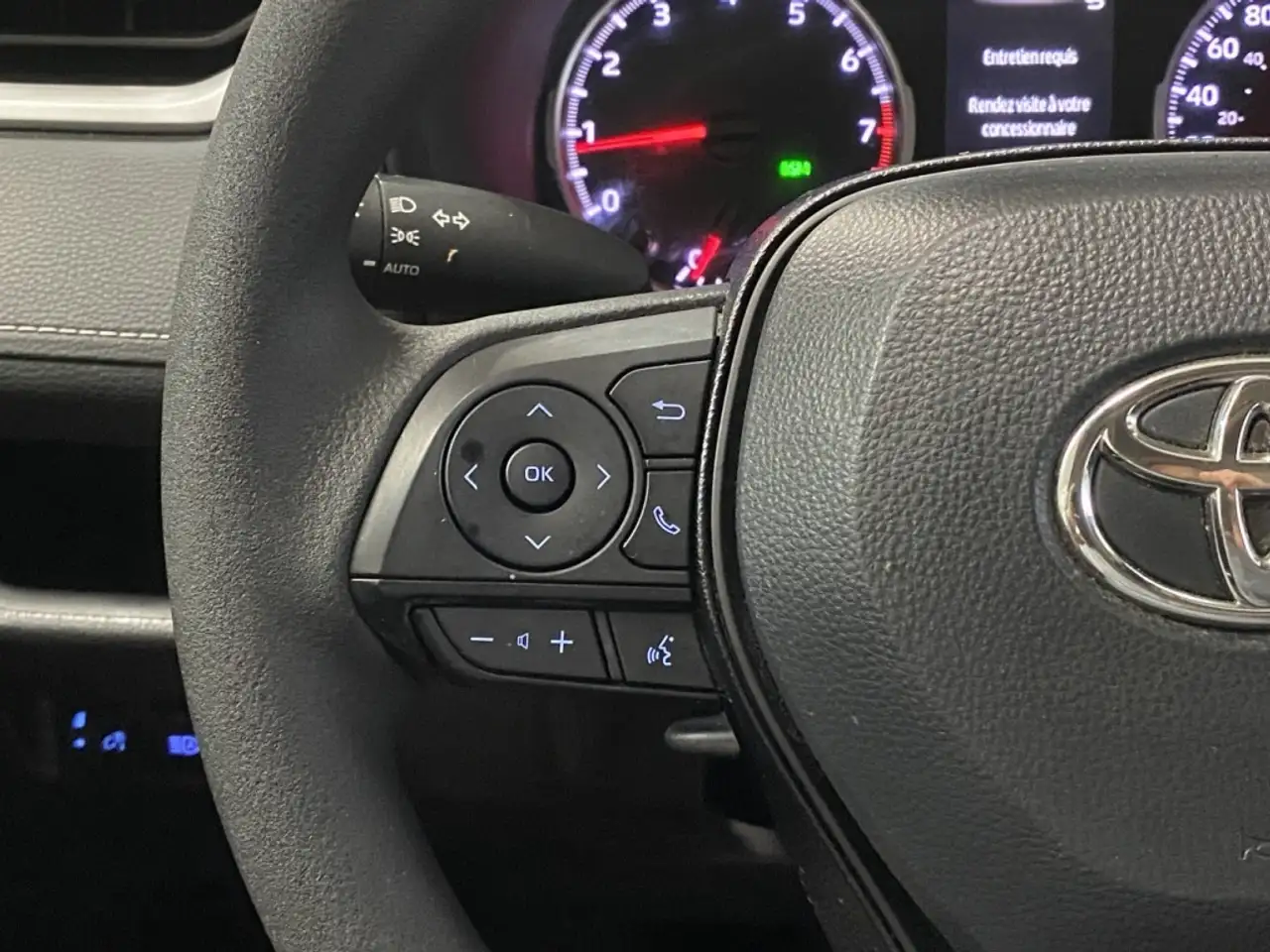 Toyota RAV 4 снимка Toyota RAV 4