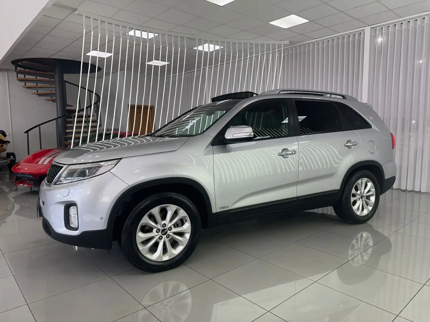 Kia Sorento 2.2CRDi Emotion 4x4 Aut. Gris - 2
