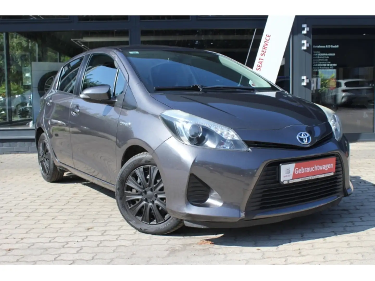 Toyota Yaris Yaris Hybrid Life Automatik. Kamera. GJR. Kessy. G Grau - 2
