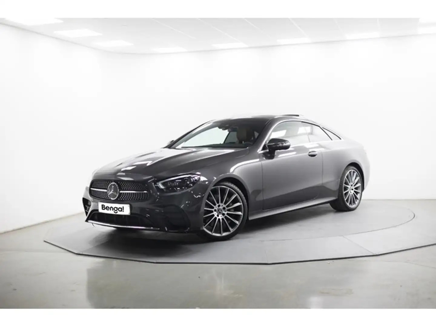 Mercedes-Benz E 350 Coupé 9G-Tronic Grijs - 2