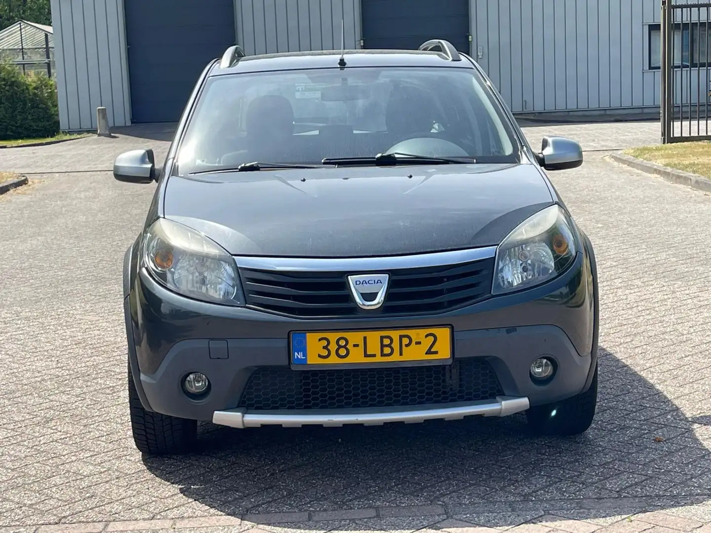 Dacia Sandero 1.6 Stepway/AIRCO/ELEC RAMEN VOOR/TREKHAAK Gris - 2
