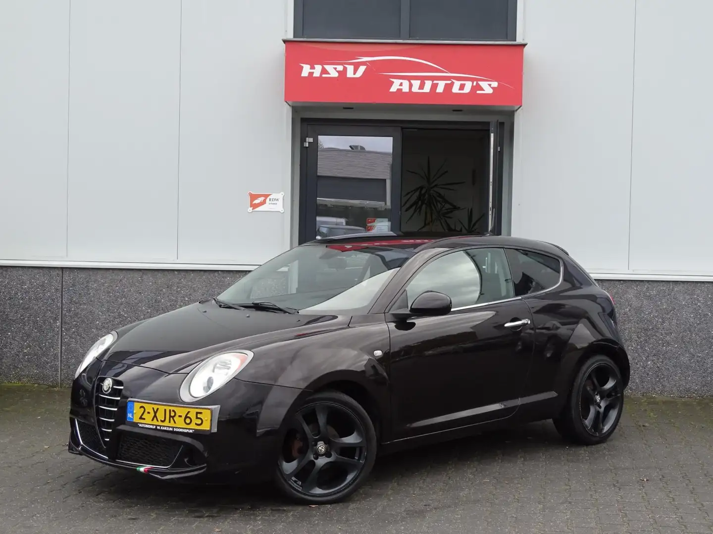 Alfa Romeo MiTo 0.9 TwinAir Progression airco LM org NL Černá - 1