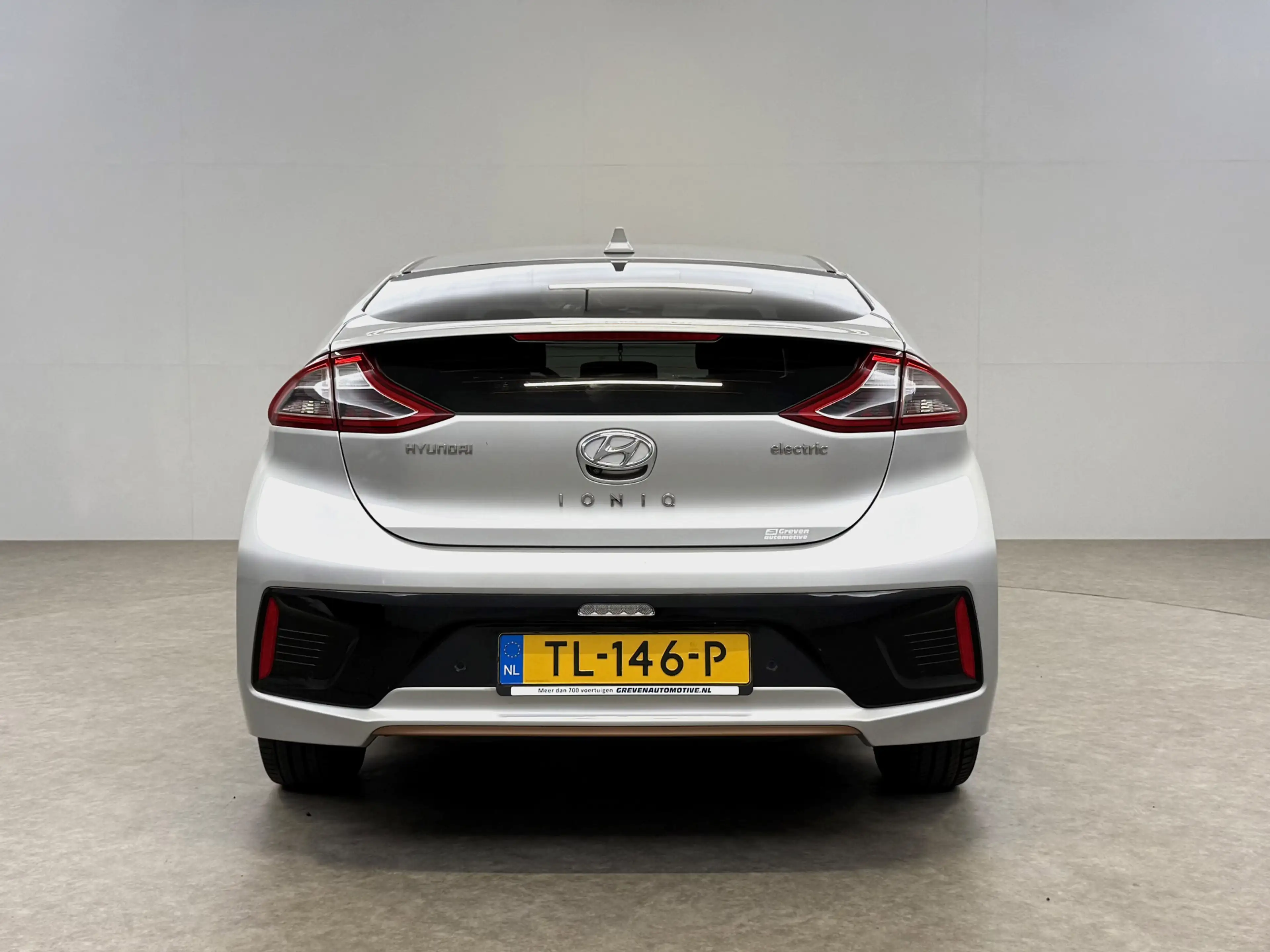 Hyundai IONIQ Premium EV | Snelladen | SOH 87% | Pano | Stoelven — photo 10