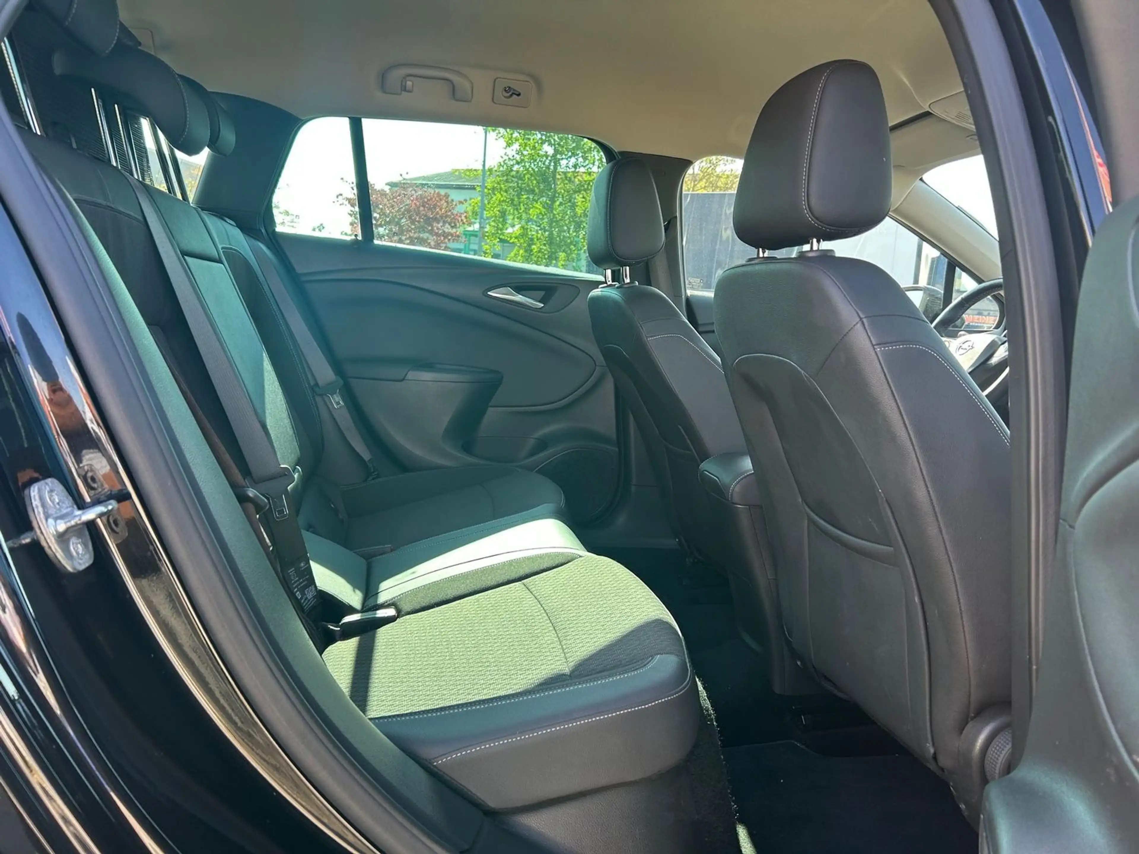 Opel Astra Innovation *LED*SHZ*Navi*PDC*Kamera* — photo 12