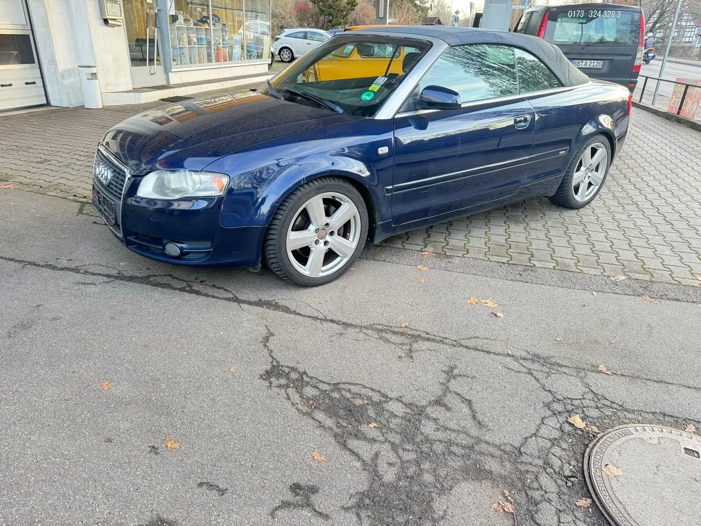 Audi A4 A4 Cabrio Diesel Cabriolet 3 TDI quattro Automatik Blau - 2