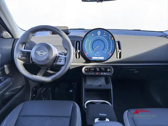 MINI Countryman view 15