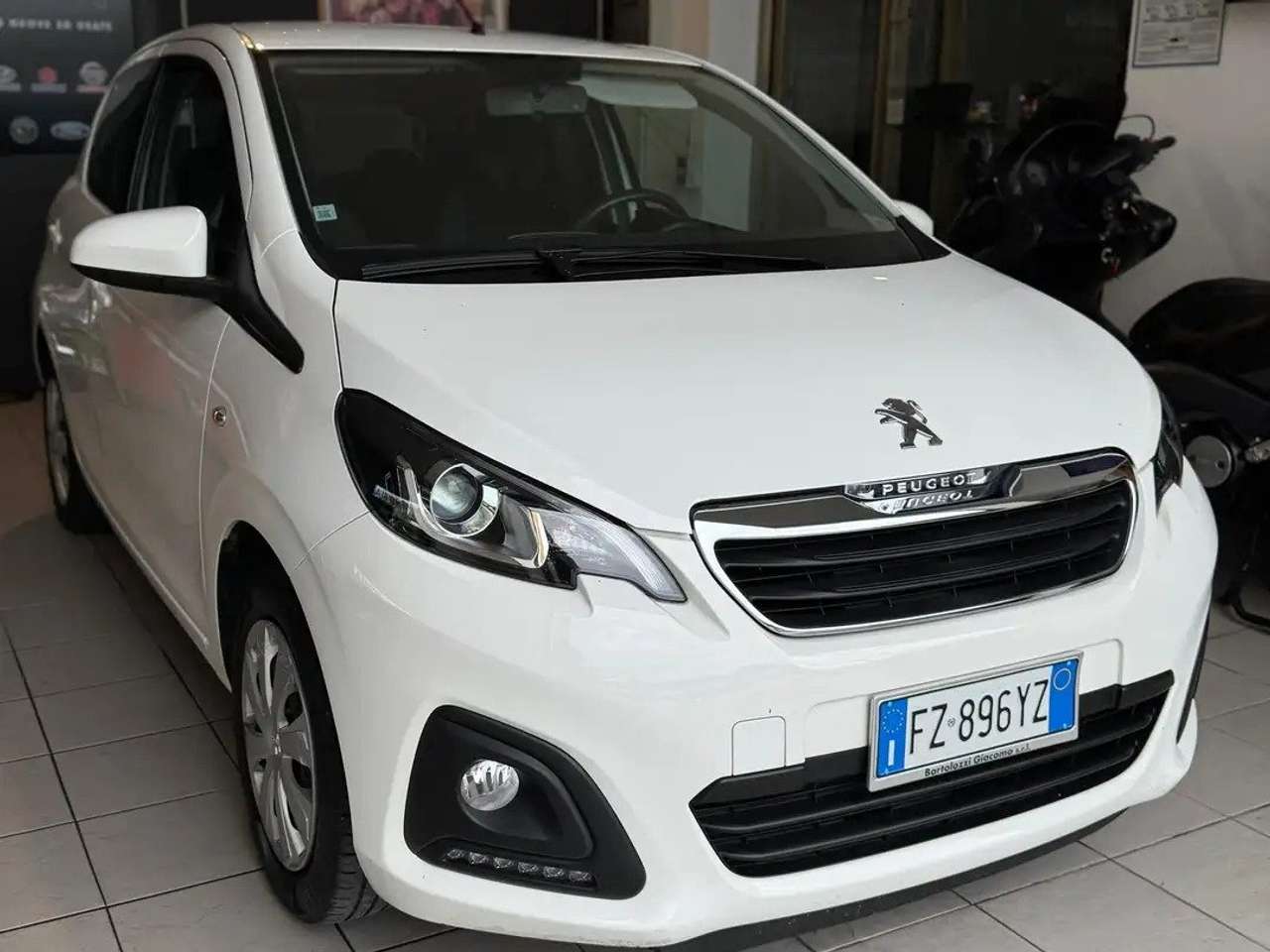Peugeot 108 108 5p 1.0 vti Collection s