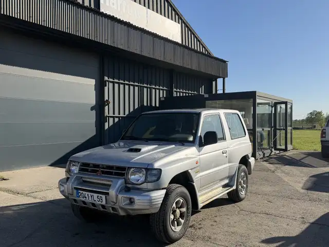 Mitsubishi Pajero Pajero 2.8 TD Court EXCEED