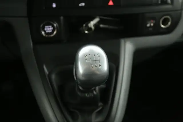 Citroen Jumpy view 23