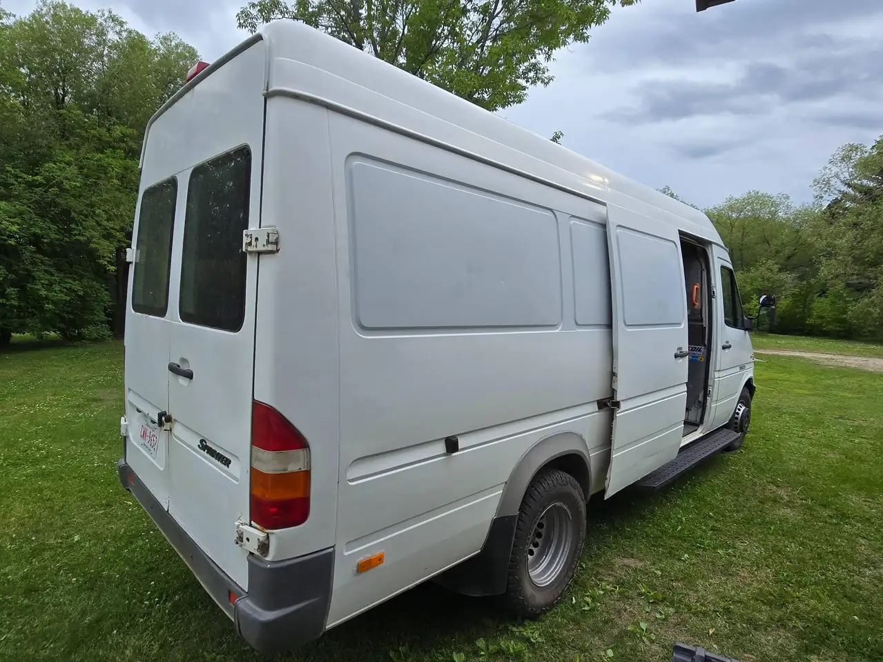 Dodge Sprinter photo Dodge Sprinter
