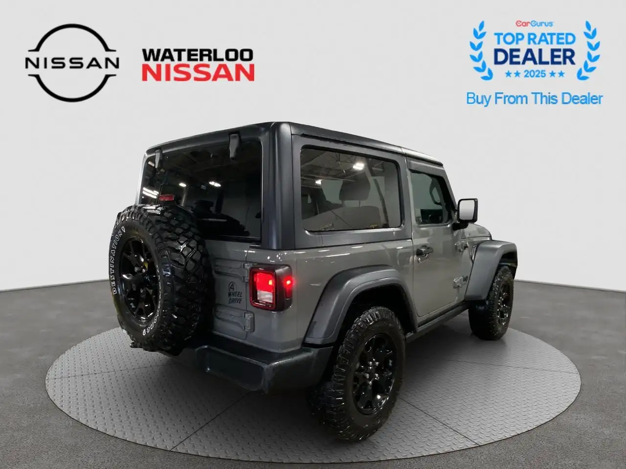 Jeep Wrangler снимка Jeep Wrangler