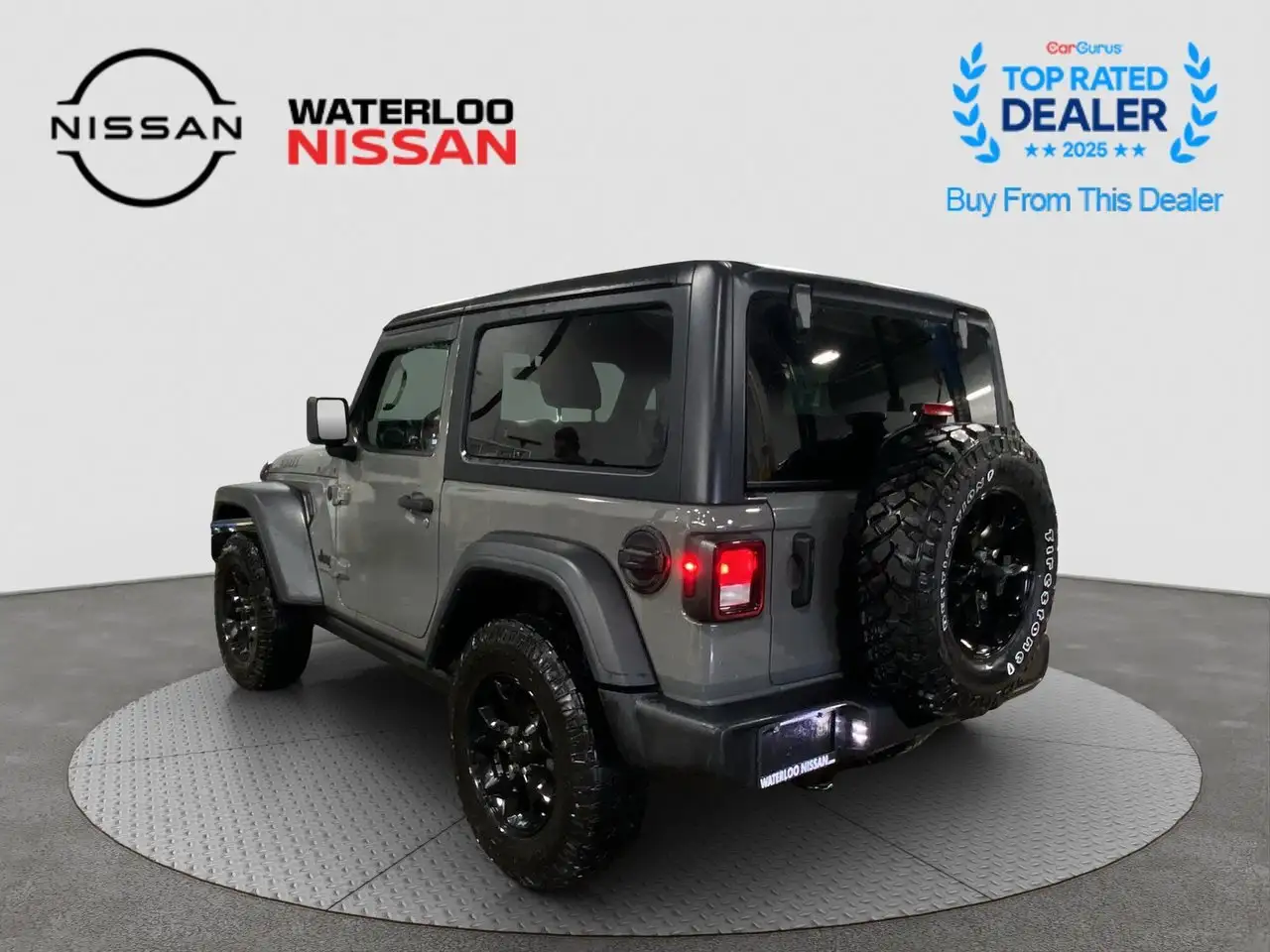 Jeep Wrangler снимка Jeep Wrangler