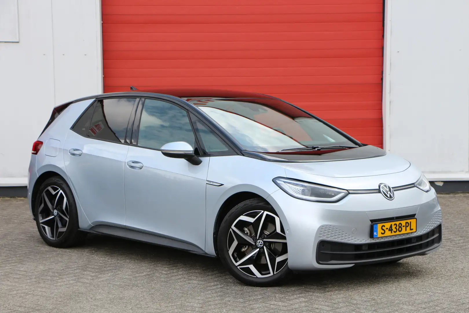 Volkswagen ID.3 Pro S 77 kWh Grijs - 2