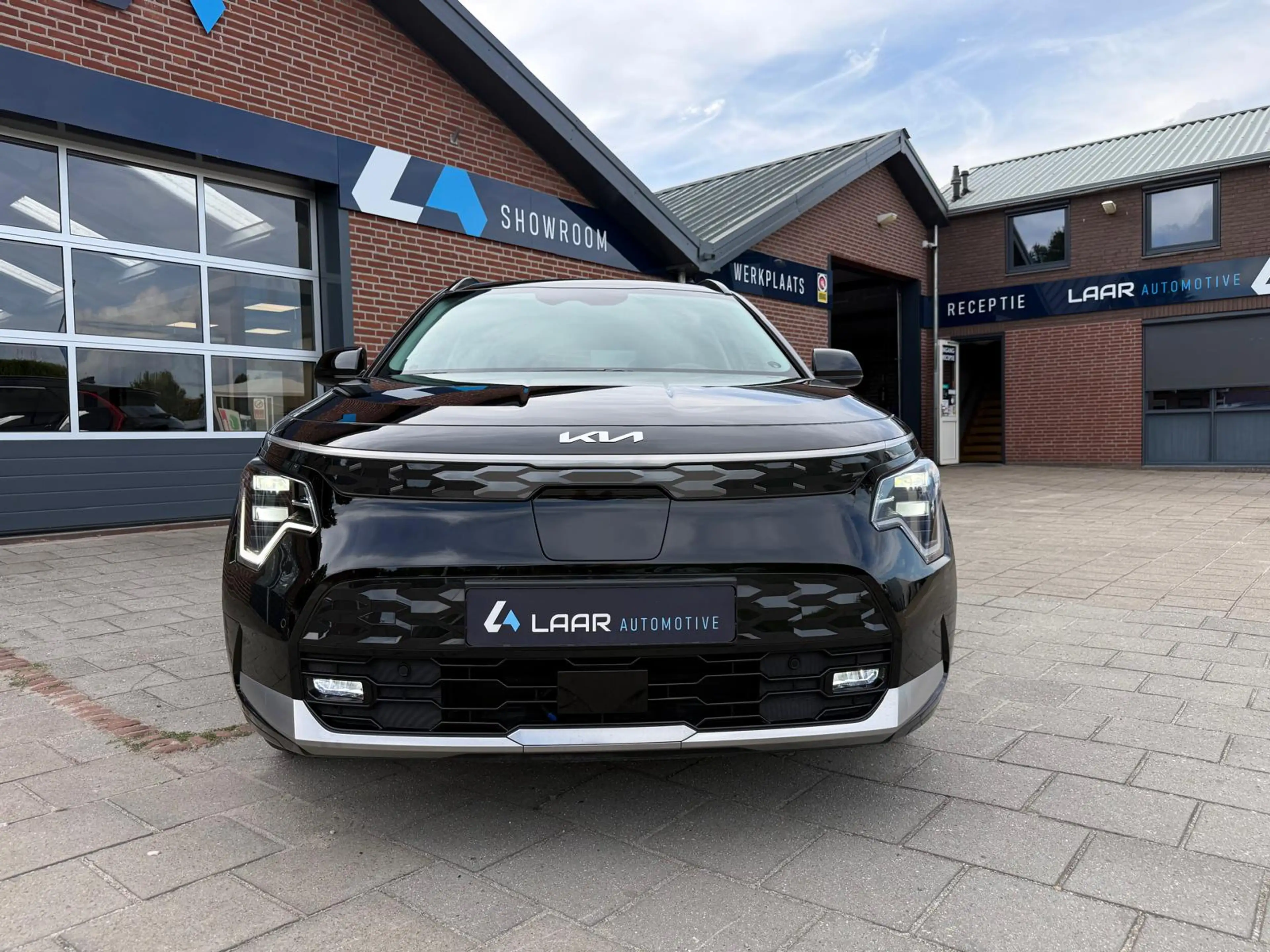 Kia e-Niro EV ExecutiveLine 64.8 kWh 204PK 1ste Eigenaar Navi — photo 4