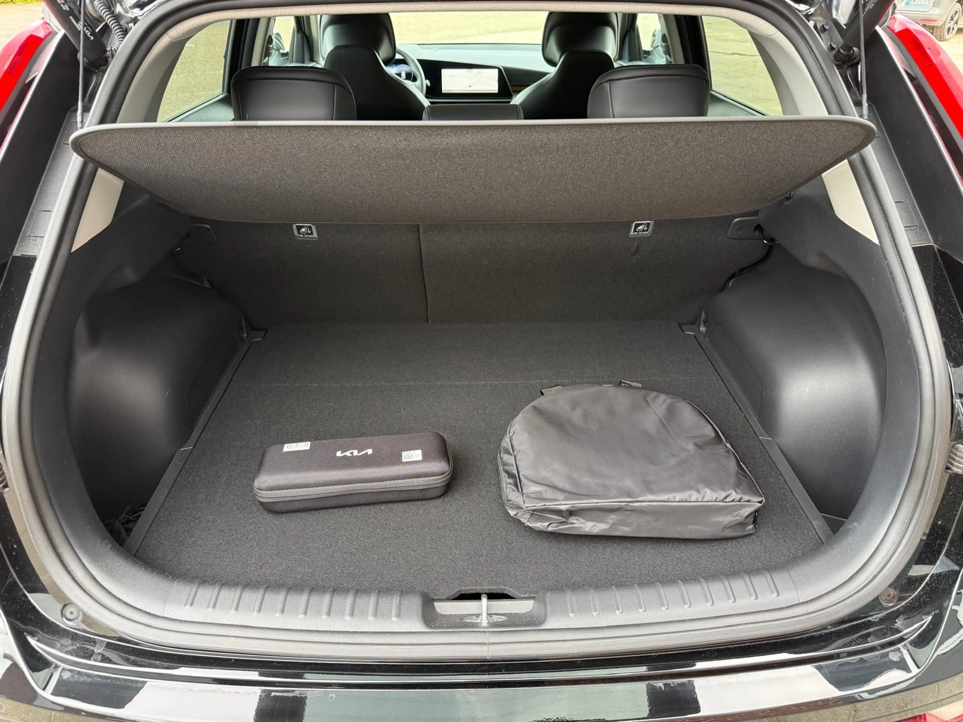 Kia e-Niro EV ExecutiveLine 64.8 kWh 204PK 1ste Eigenaar Navi — photo 14