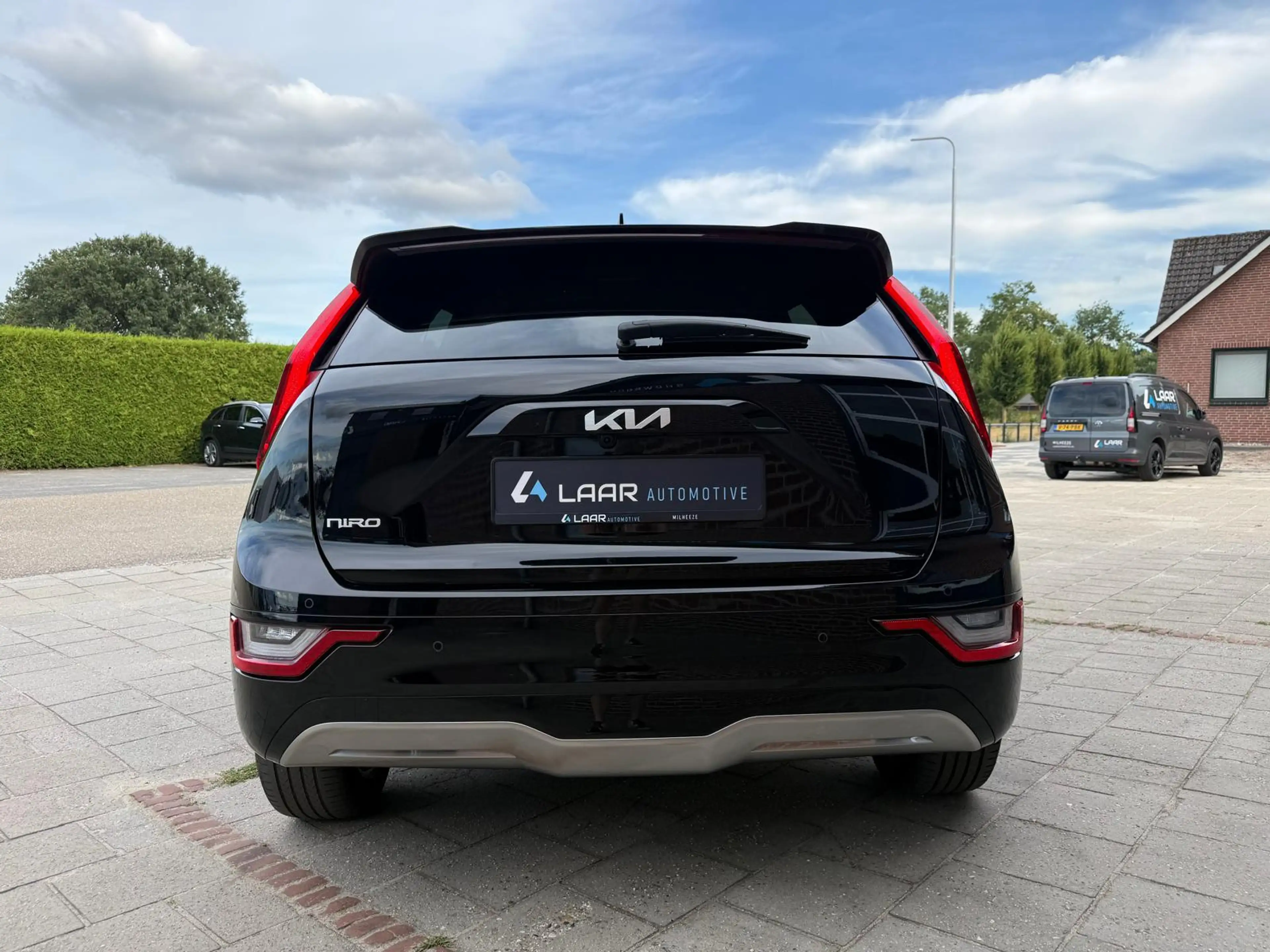 Kia e-Niro EV ExecutiveLine 64.8 kWh 204PK 1ste Eigenaar Navi — photo 12