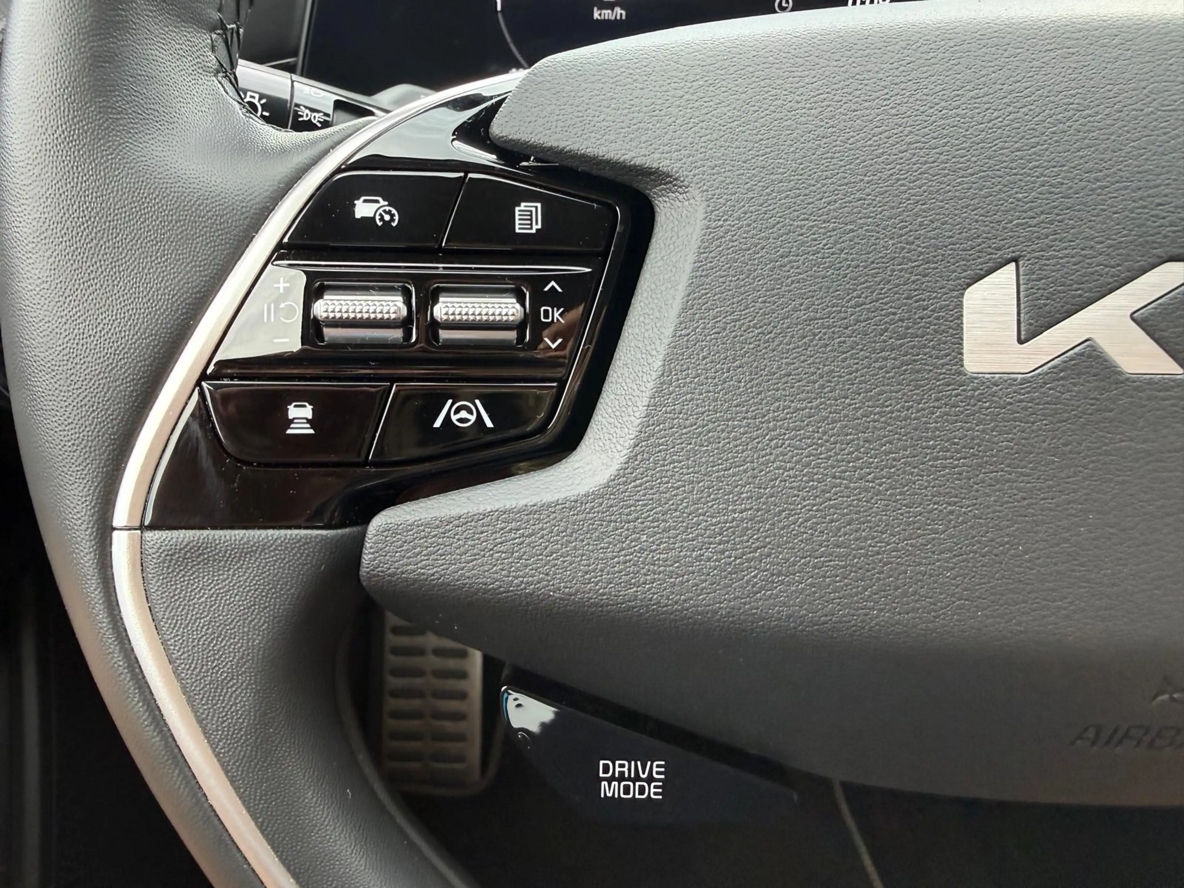 Kia e-Niro EV ExecutiveLine 64.8 kWh 204PK 1ste Eigenaar Navi — photo 34