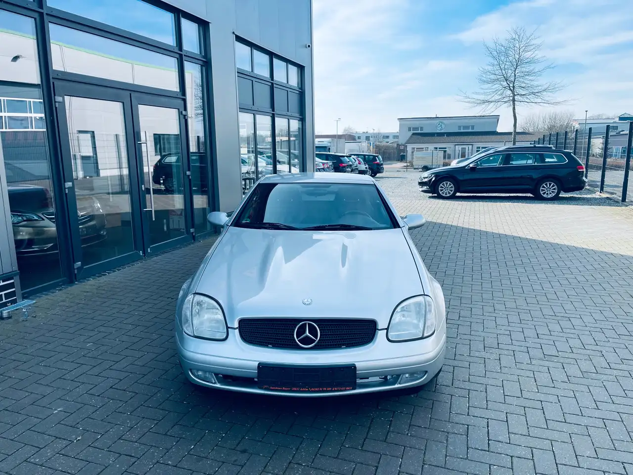 Mercedes-Benz SLK 230