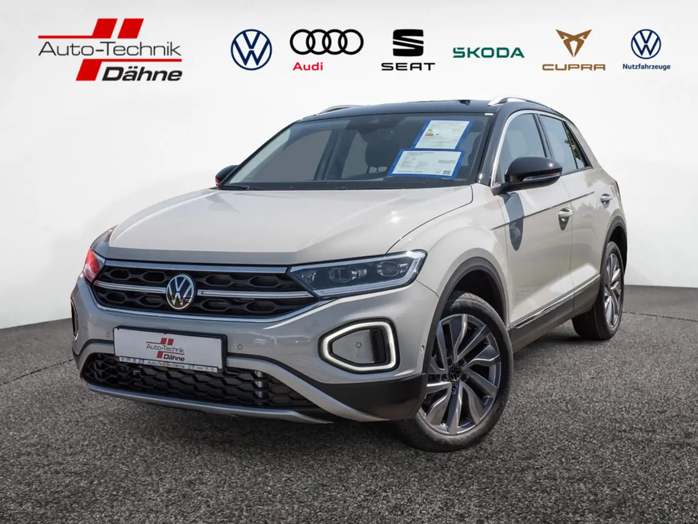 Volkswagen T-Roc 2.0 TDI Style 4Motion SHZ NAVI AHK ACC Grigio - 1