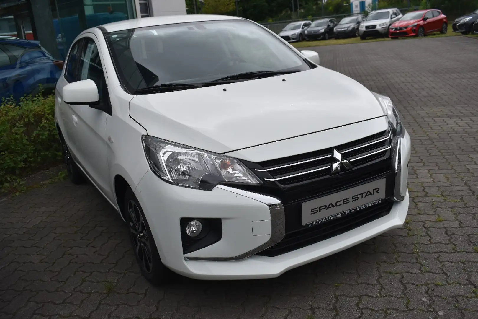 Mitsubishi Space Star Select+ 1.2 MIVEC ClearTec 5-Gang Blanc - 1