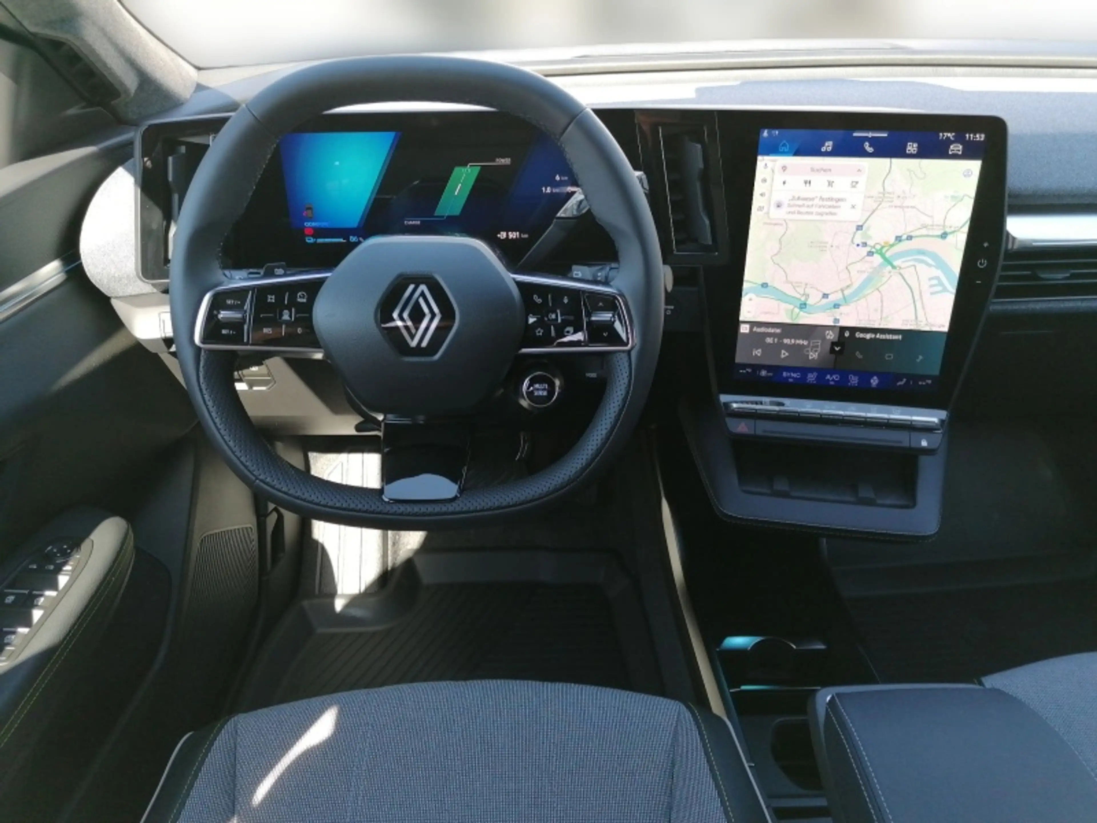 Renault Scenic SCENIC E-Tech Electric Techno 220 PS long range — photo 7
