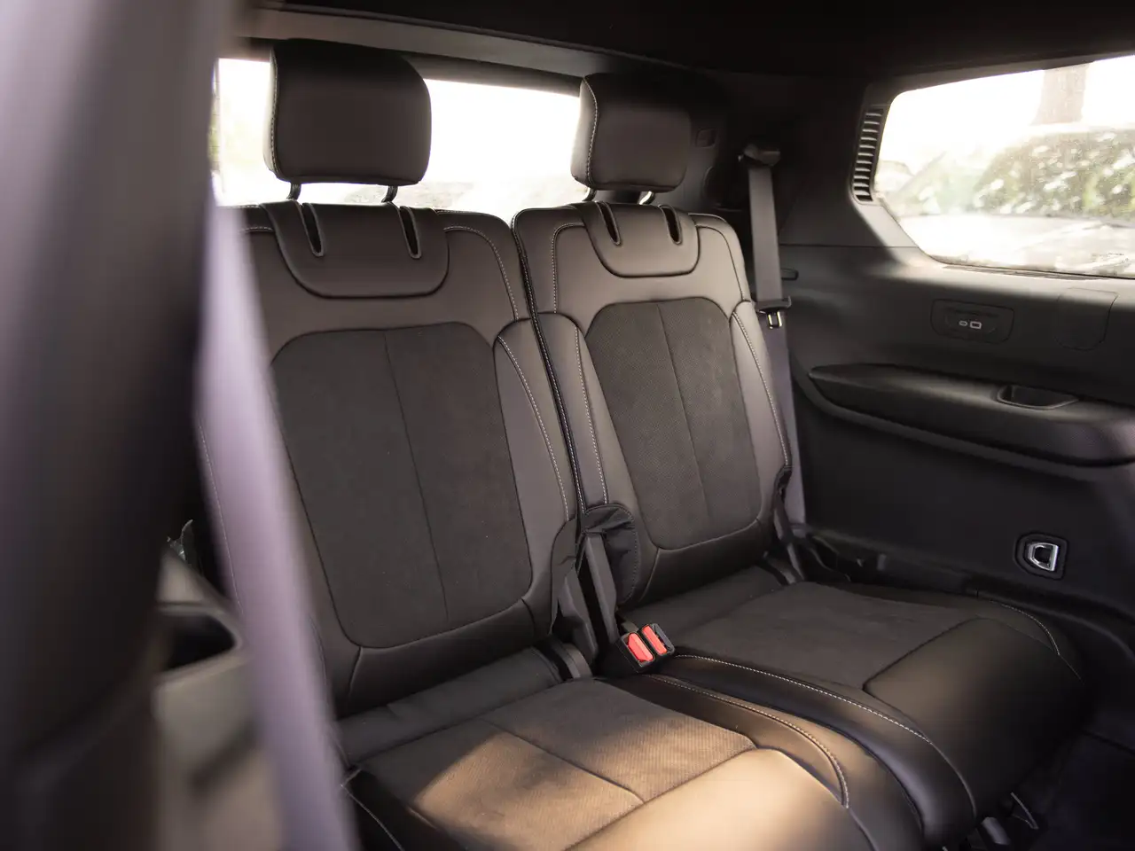 Jeep Grand Cherokee photo Jeep Grand Cherokee
