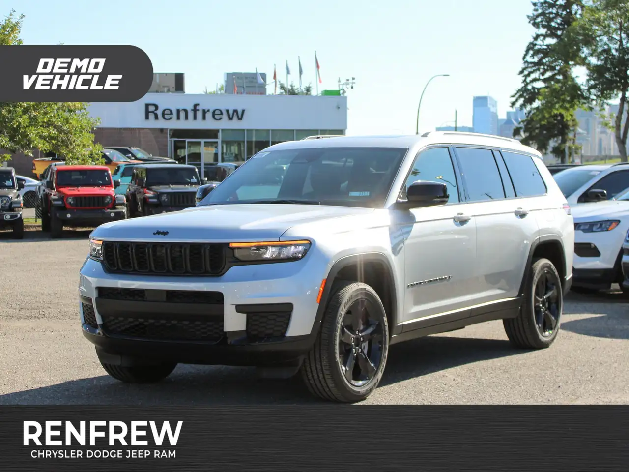 Jeep Grand Cherokee photo Jeep Grand Cherokee