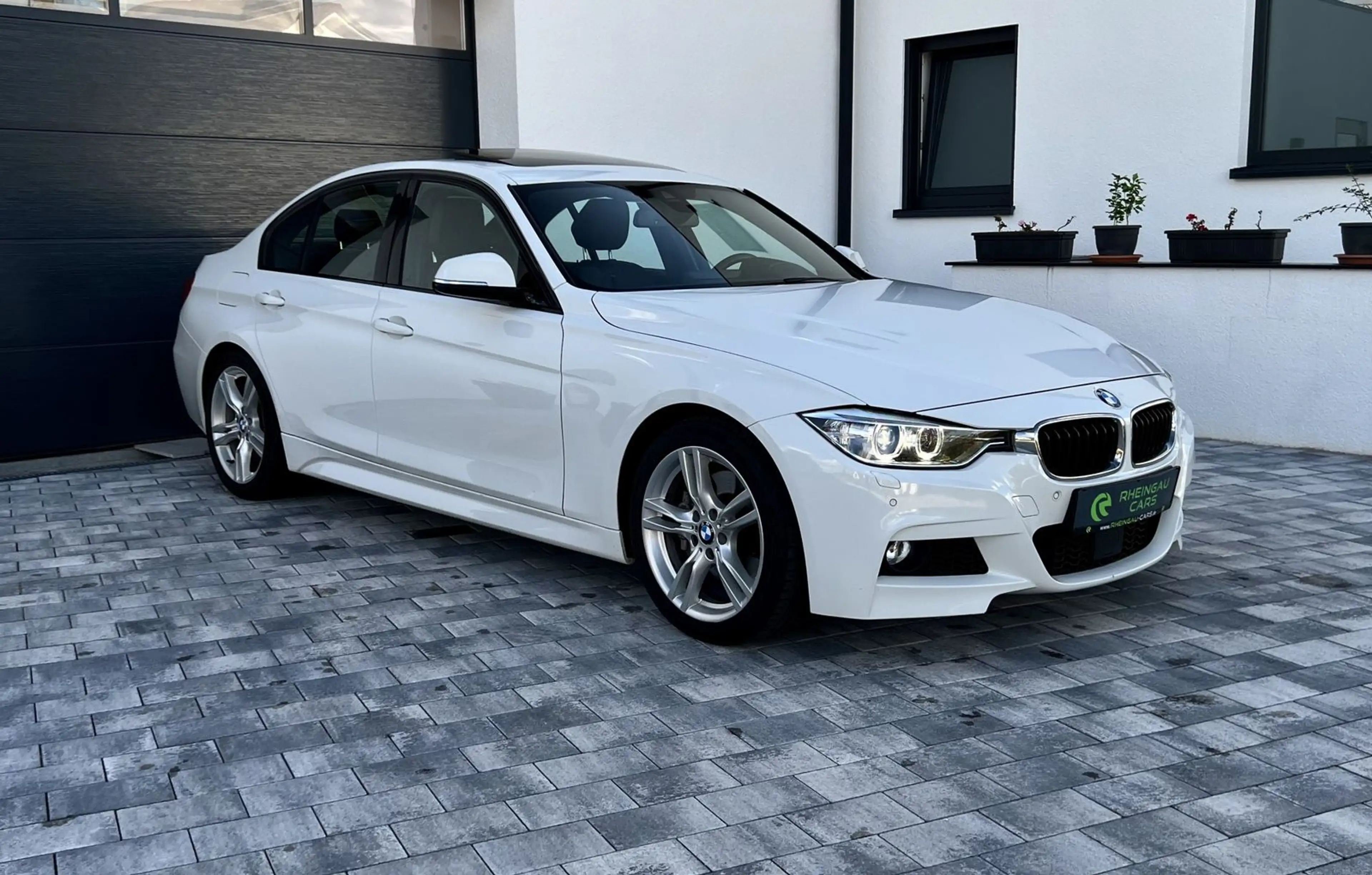 BMW 335 i M Sport MPPK GSD HUD H/K DAB KEYLESS — photo 4