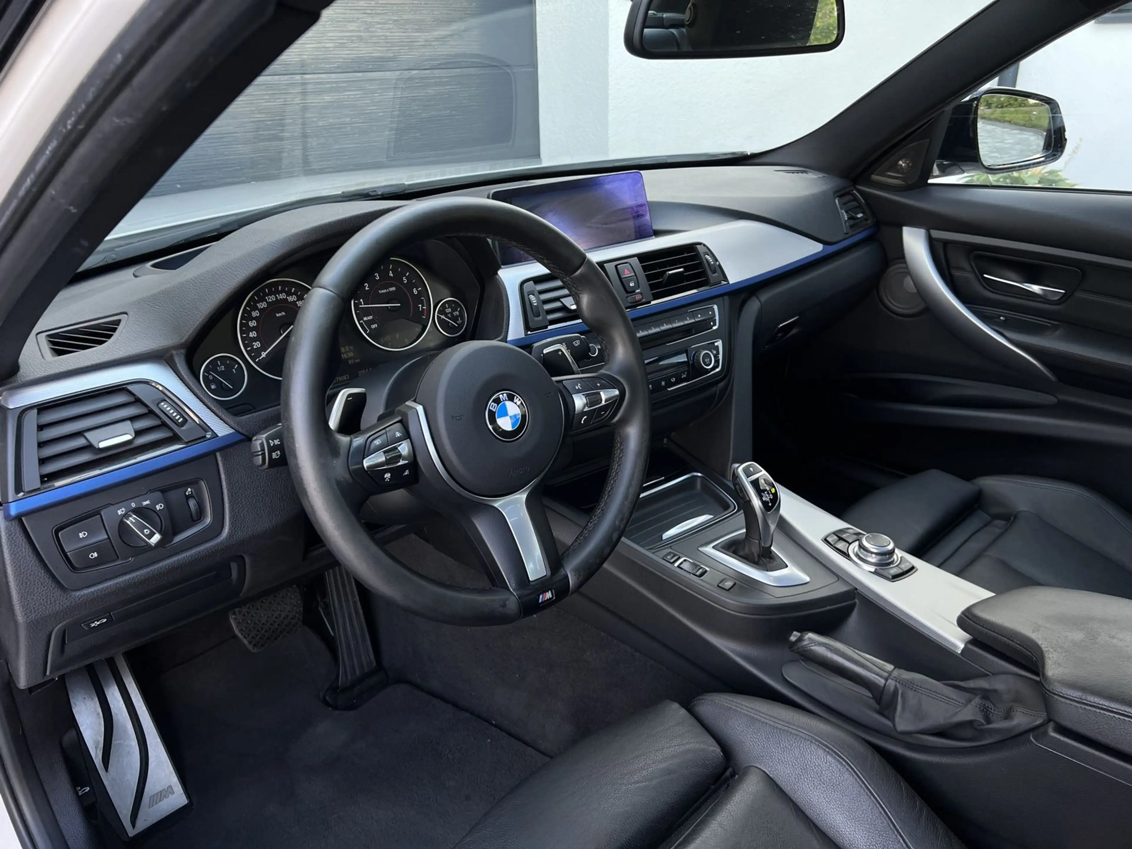 BMW 335 i M Sport MPPK GSD HUD H/K DAB KEYLESS — photo 10