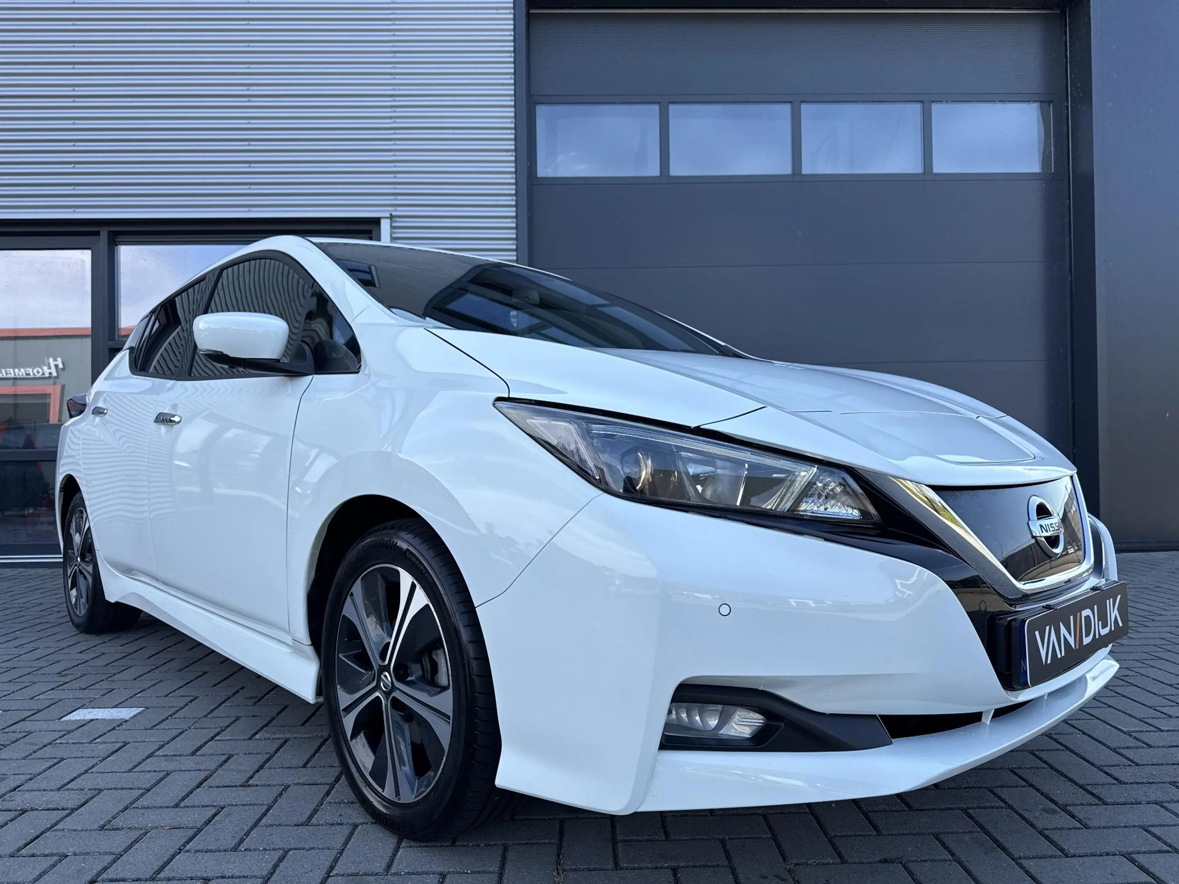 Nissan Leaf N-Connecta 40 kWh ✓SOH 88.6% ✓Navigatie ✓360° Came — photo 35
