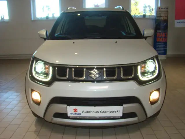Suzuki Ignis 1.2 HYBRID Com.,Sitzheiz,Rückfahrk.W-Räder