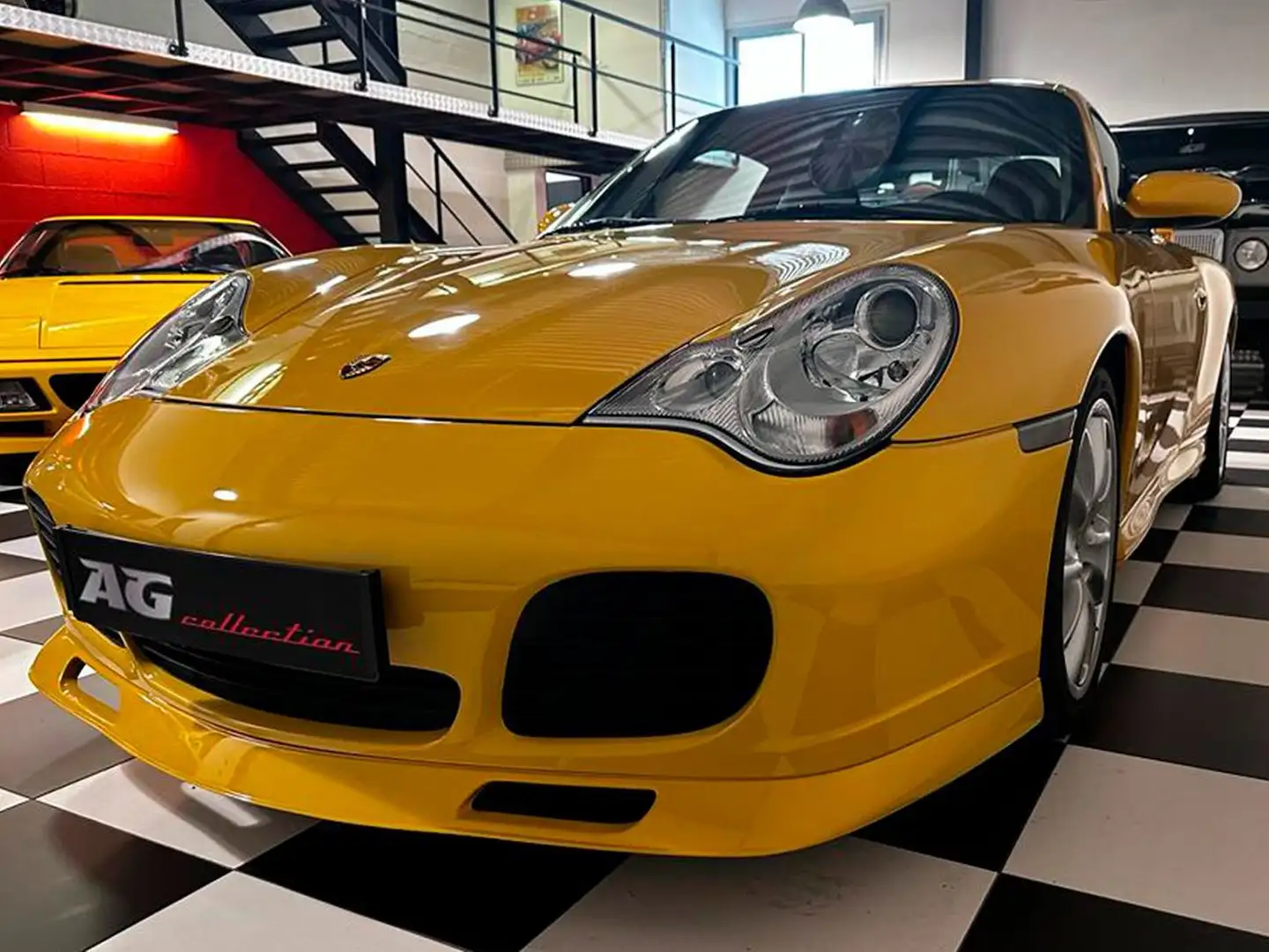 Porsche 996 911 3.6i 4S Yellow - 2