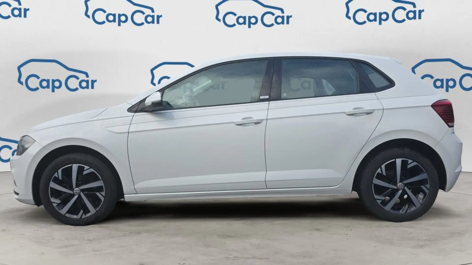 Volkswagen Polo VI 1.0 80 Connect Blanc - 2