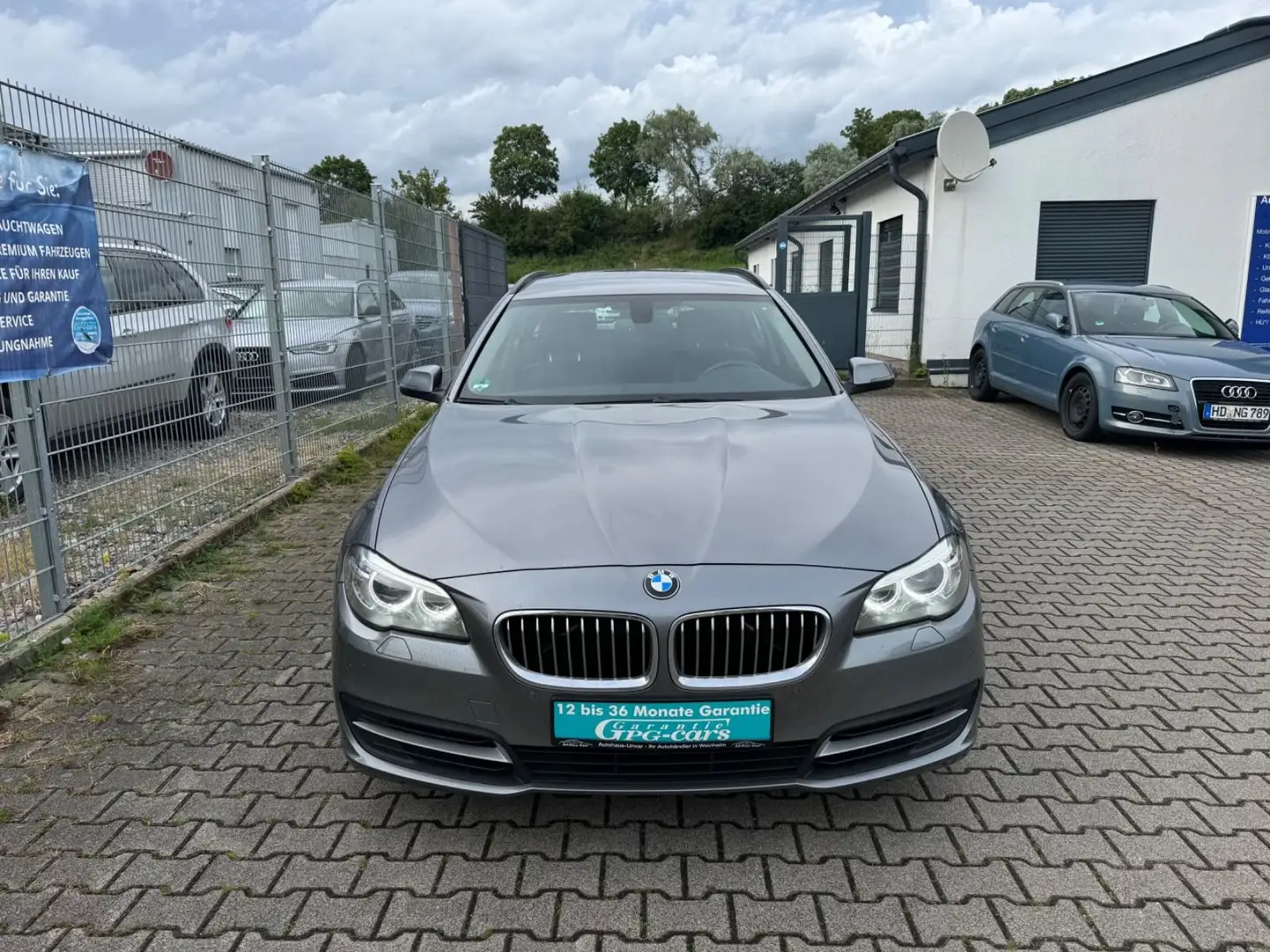 BMW 520 5 Touring 520d |2.HAND|EUR6|LED| Grau - 2