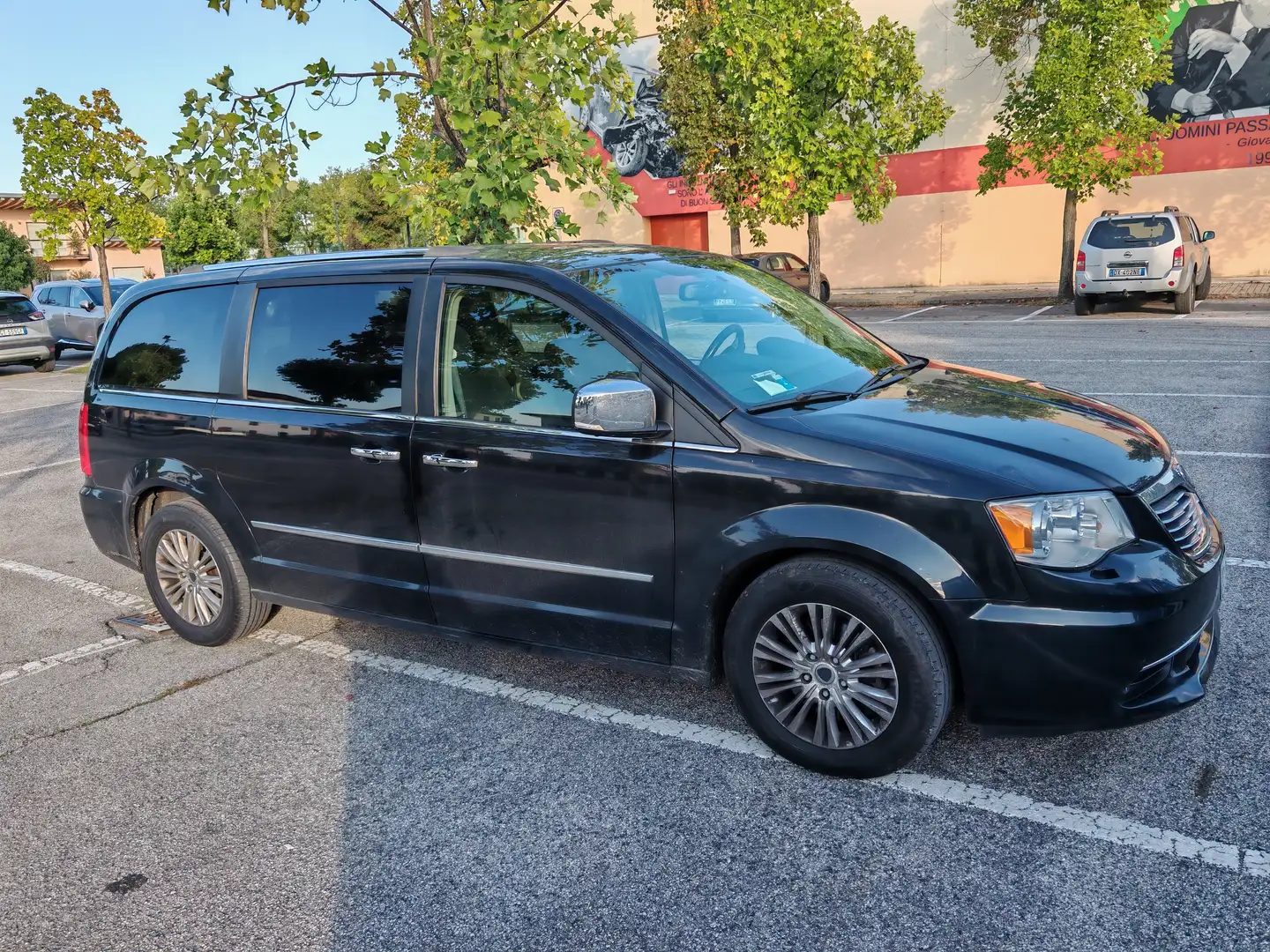 Lancia Voyager Voyager 2.8L S 177cv auto Nero - 1