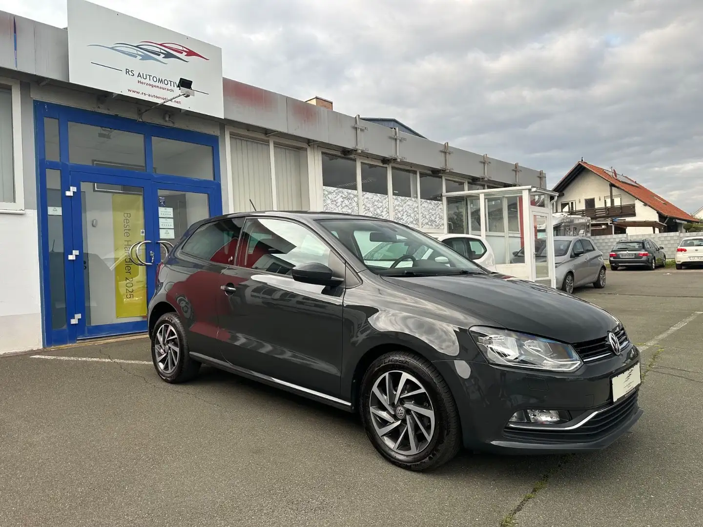 Volkswagen Polo V Sound 1.2 BMT DSG Automatik*PDC*Shzg*LED* Gris - 2