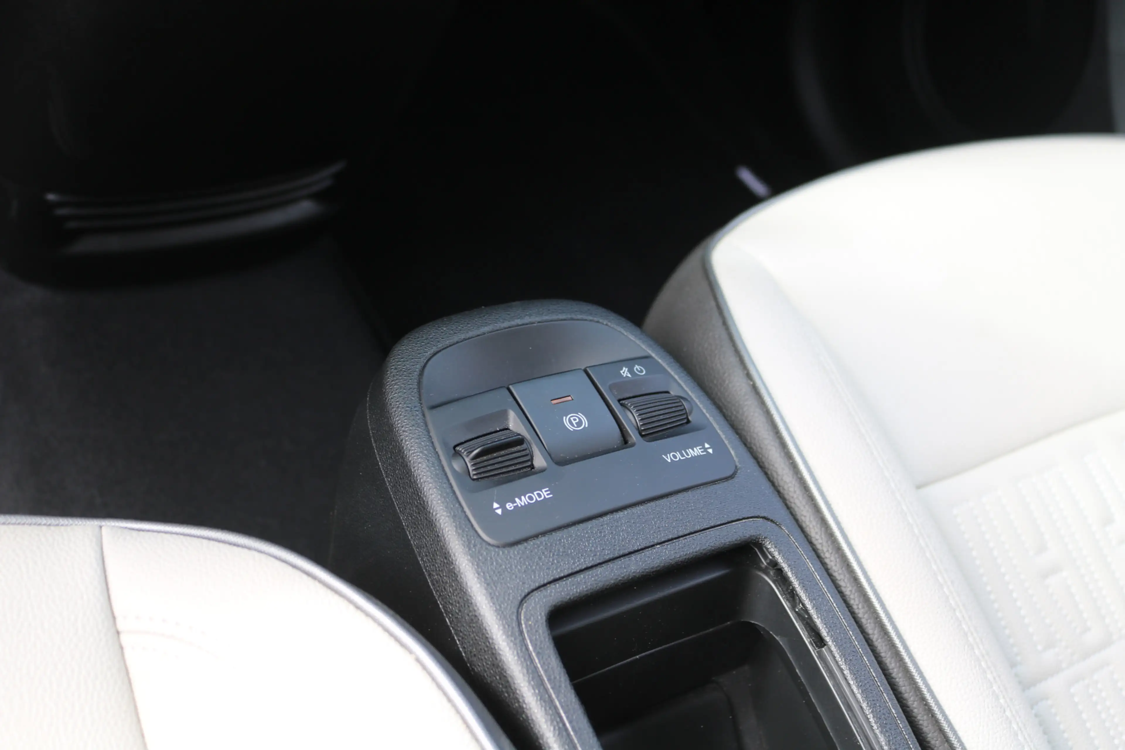 Fiat 500 3+1 La Prima By Bocelli 42 kWh (17.285Km!! Leder C — photo 14
