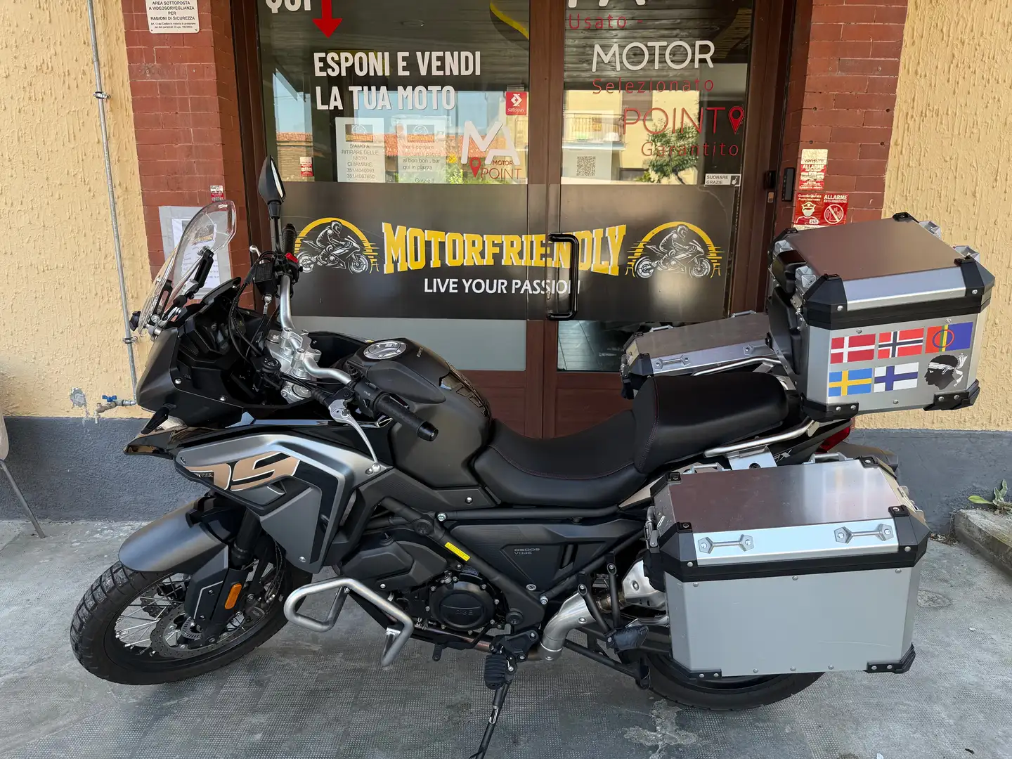 Voge Valico 650dsx Nero - 1
