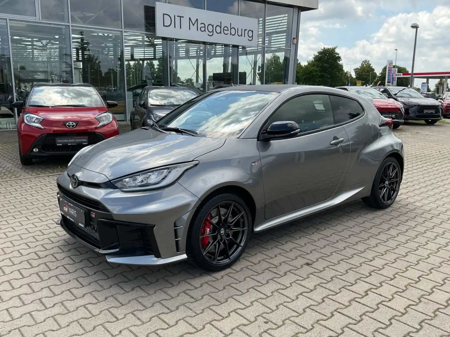 Toyota Yaris 1.6 GR High Performance Schmiedefelgen Gris - 2