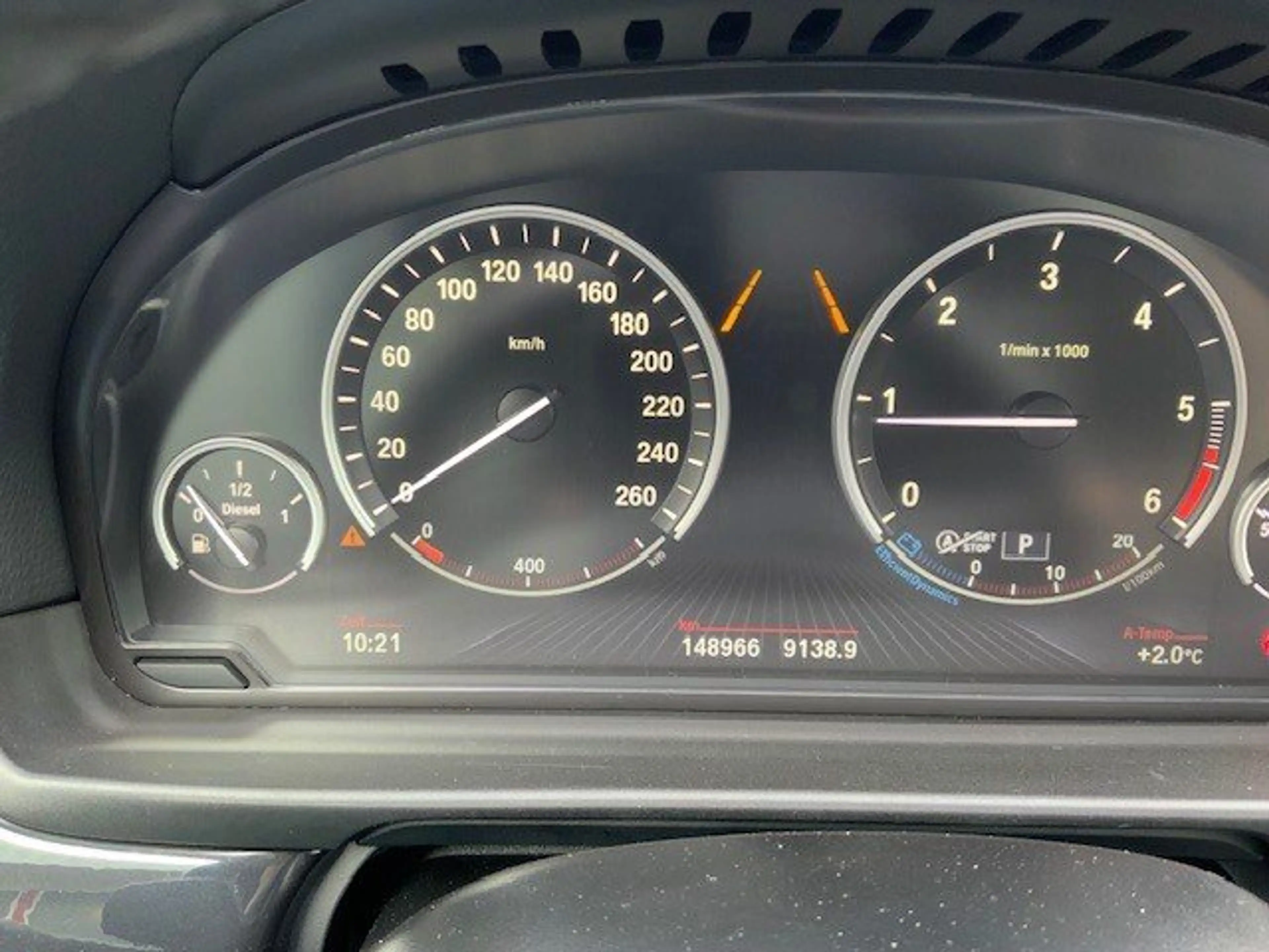 BMW 525 d xDrive — photo 19