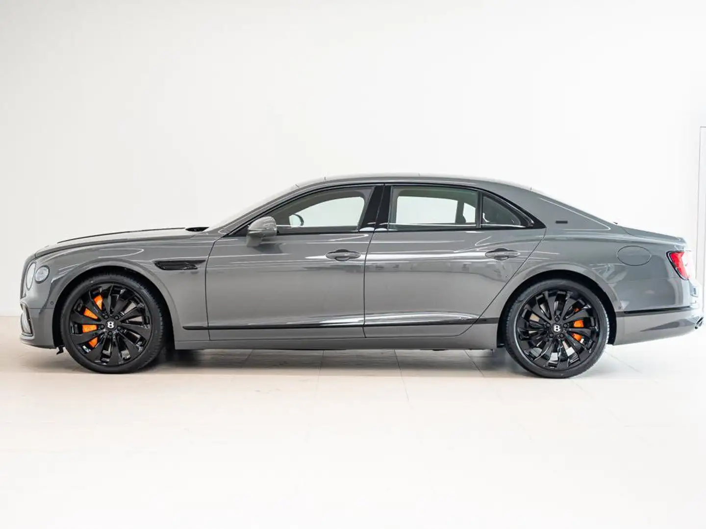 Bentley Flying Spur Flying Spur Black Edition V8 Hybrid Gri - 2