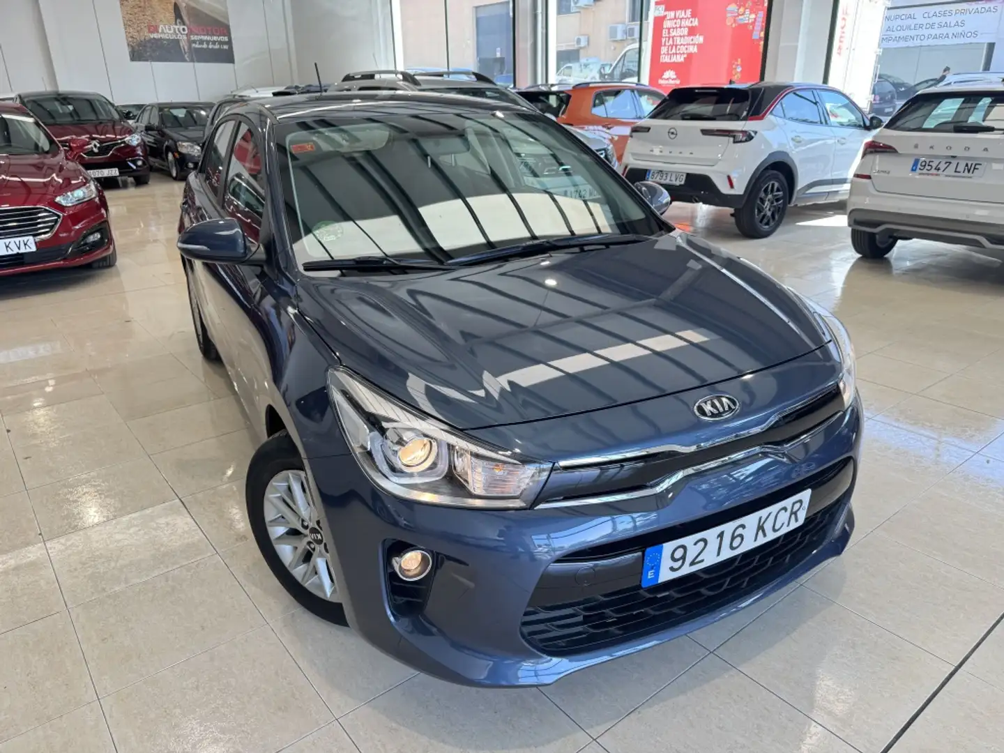 Kia Rio 1.0 T-GDi Eco-Dynamics Drive Gris - 2