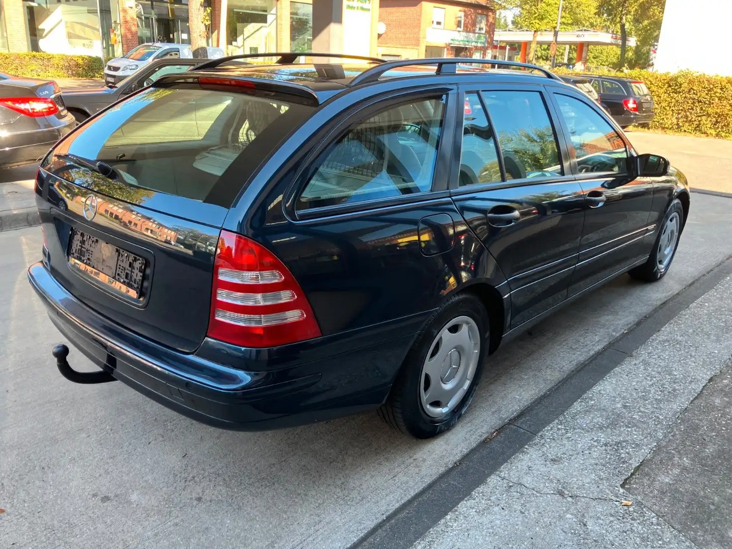 Mercedes-Benz C 180 T-Modell Kompressor  Tüv Neu Schwarz - 2